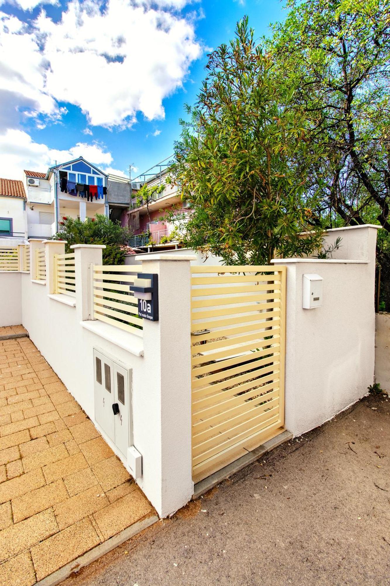 Apartment Three Olives Tribunj (Sibenik-Knin)