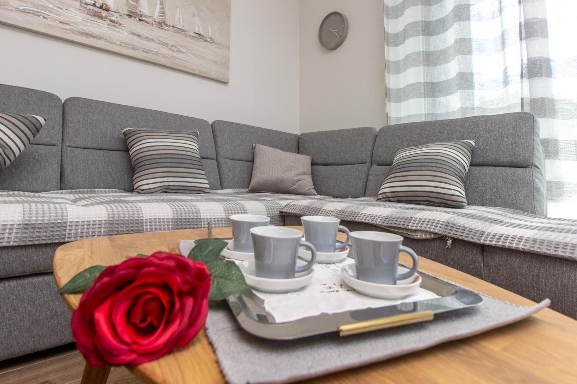 Apartment Three Olives Tribunj (Sibenik-Knin)