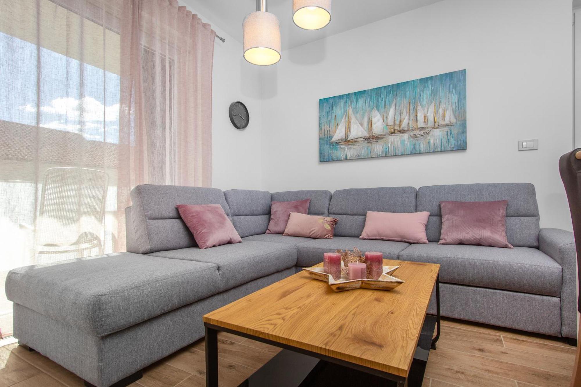 Apartment Three Olives Tribunj (Sibenik-Knin)