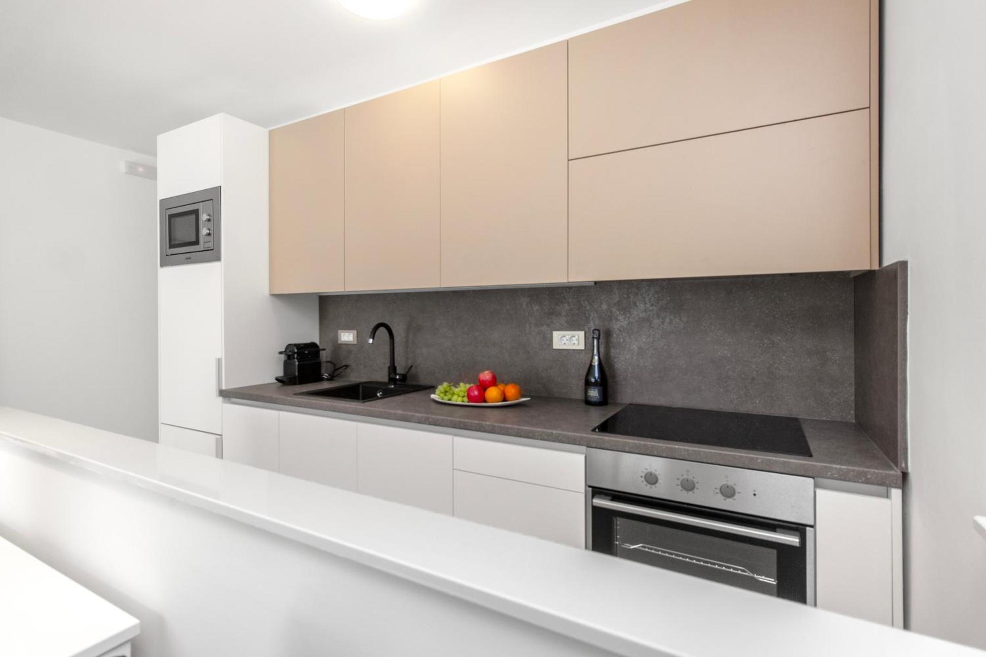 Apartment Three Olives